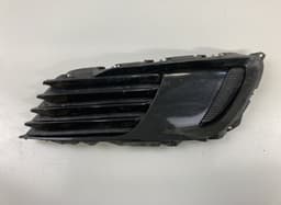 TOYOTA 5203002230 5203002220 5203002120 8148102590 8148102570 Front Bumper Grille Right TOYOTA AURIS (E18) 2012-2018 — thumbnail 1