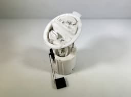 MERCEDES-BENZ A2044700294 Fuel delivery pump MERCEDES-BENZ E-CLASS (W212) (2009-2016) — thumbnail 2