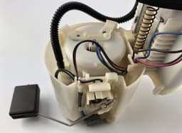 TOYOTA 7702002200 Fuel delivery pump TOYOTA AVENSIS (T270) (2009-2018) — thumbnail 2