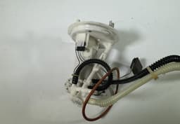 MERCEDES-BENZ A2044700394 Fuel delivery pump MERCEDES-BENZ E-CLASS (W212) (2009-2016) — thumbnail 4