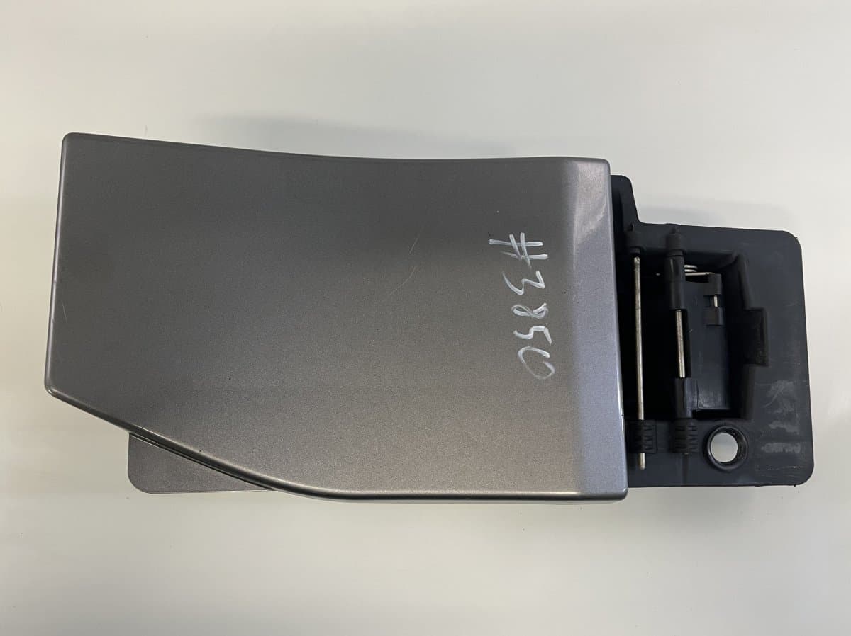 OPEL 781209835R 781203326R A165M0020 A165M0010 93457385 93457834 Fuel flap OPEL VIVARO B (2014-2018)