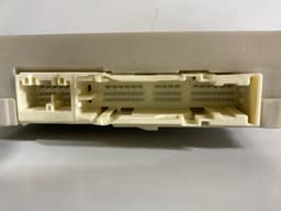 LEXUS 8999030300 2325007133 116RI000339 RLVTOTM110169 NI4TMLF102 2842ATMLF102 Central Locking Control Unit LEXUS GS IV (2011-2020) — thumbnail 2