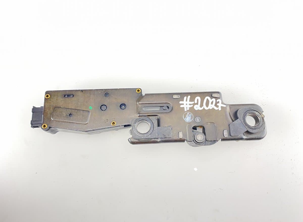 AUDI Central Locking motor bootlid / tailgate AUDI A6 / A6 ALLROAD (C6, 4F) (2004-2011)