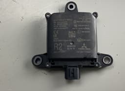 MITSUBISHI Control unit, BLIND SPOT MITSUBISHI OUTLANDER III (GG, GF, ZJ, ZK, ZL) (2012-2021) — thumbnail 1