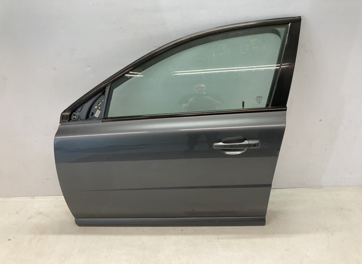 VOLVO 30649224 Door Front Left VOLVO V70 III (BW) (2007-2016)