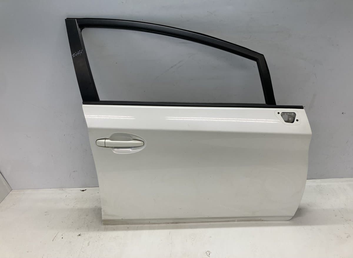 TOYOTA 6700147070 Door Front Right TOYOTA PRIUS III (XW30) (2009-2015)