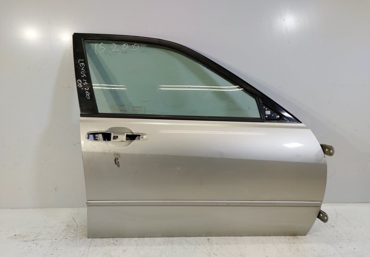 Door Front Right LEXUS IS I (XE10) (1999-2005)