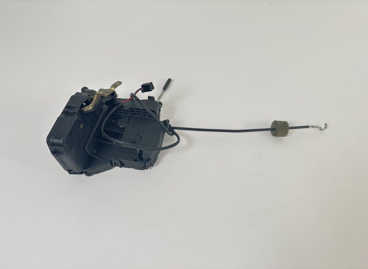 MERCEDES-BENZ A2117200635 Door Lock Front Right MERCEDES-BENZ E-CLASS (W211) (2002-2009)