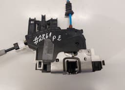 MERCEDES-BENZ A1667200435 Door Lock Front Right MERCEDES-BENZ GLA I (X156) (2013-2020) — thumbnail 1