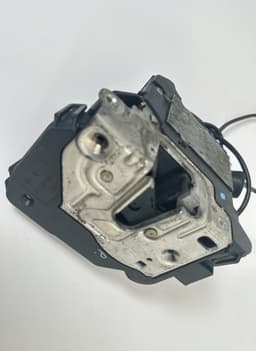 MERCEDES-BENZ A2117200635 Door Lock Front Right MERCEDES-BENZ E-CLASS (W211) (2002-2009) — thumbnail 3