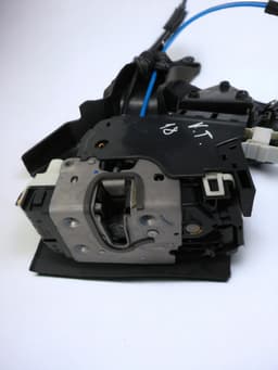 MERCEDES-BENZ A2047303535 A0997300535 Door Lock Rear Left MERCEDES-BENZ C-CLASS (W204) (2007-2013) — thumbnail 3