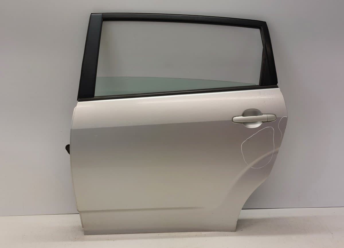 670040F010 Door Rear Left TOYOTA COROLLA Verso II (AR10) (2004-2009)