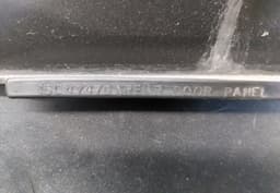 CADILLAC Door lower moulding rear left CADILLAC ESCALADE (1998-2006) — thumbnail 3