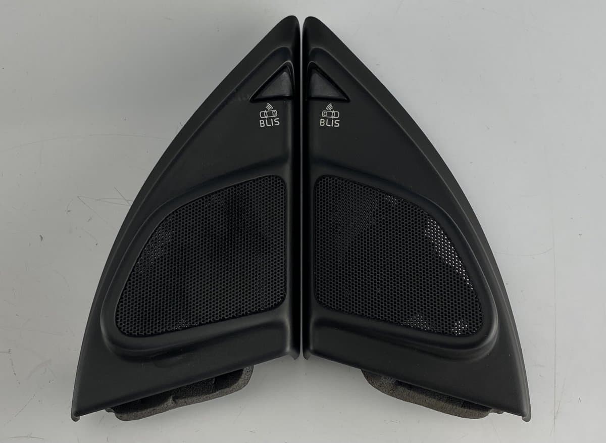 VOLVO Door loudspeaker front left VOLVO XC60 I (2008-2017)