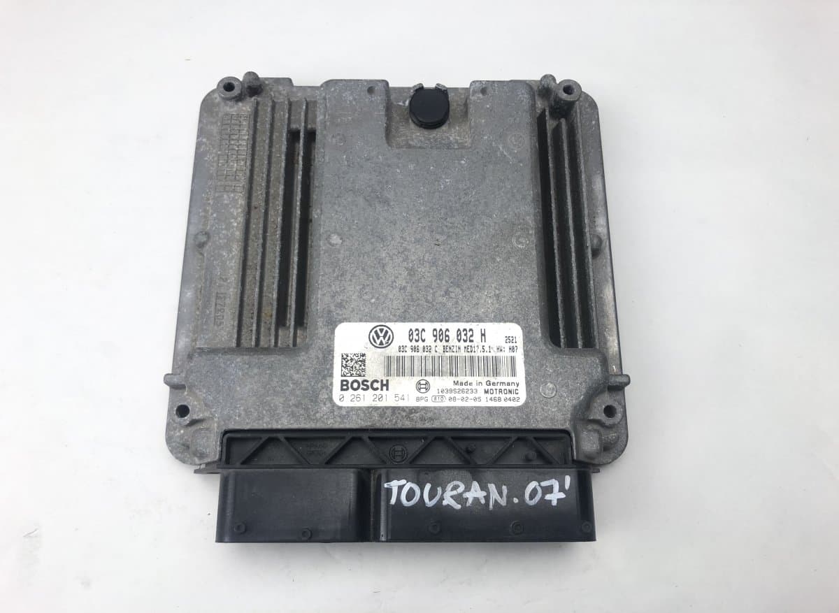 VW 03C906032H Engine Control Unit / module (ECU) VW TOURAN (1T1, 1T2) (2003-2010)