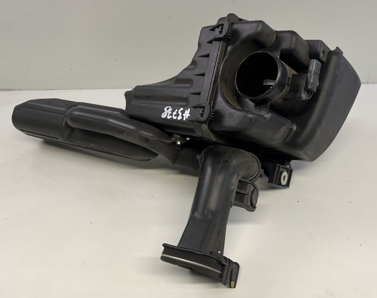 MAZDA PE2513195 PE25133AX Air Cleaner (filter box) MAZDA 5 (CW) (2010-2018)