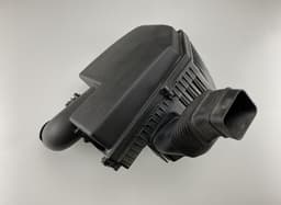 VOLVO 31338679 Air Cleaner (filter box) VOLVO S60 II / V60 I (2010-2018) — thumbnail 1