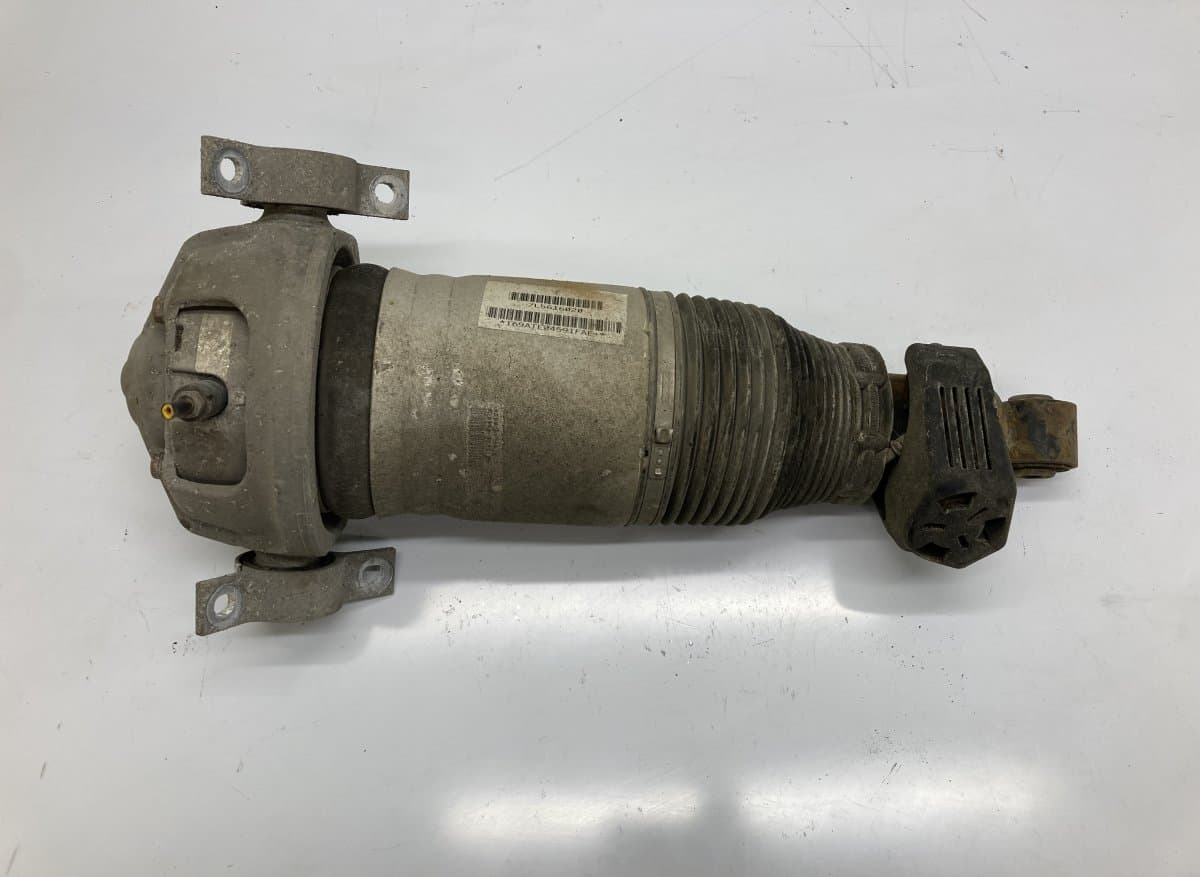PORSCHE 7L5616020 Air shock absorber rear right PORSCHE CAYENNE I (2002-2010)