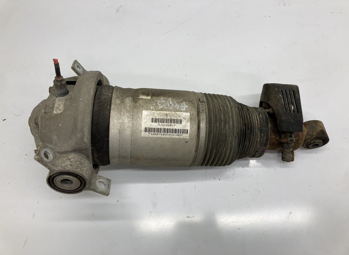 PORSCHE 7L5616019 Air shock absorber rear left PORSCHE CAYENNE I (2002-2010)