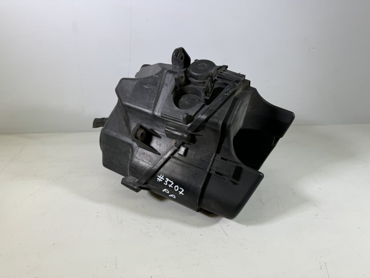 AUDI 07L133838A Air Cleaner (filter box) AUDI A8 (4E) (2002-2010)