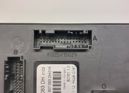 AUDI 8K0907063DH 08016001 F005V01211 F005V15029 Body control module (BCM) AUDI Q5 (8R) (2008-2016) — thumbnail 2