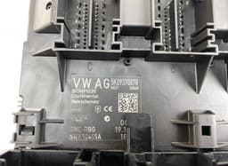 VW 5WK50403A Body control module (BCM) VW TOURAN (1T3) (2010-2015) — thumbnail 3