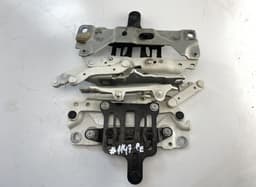 BMW Bonnet Hinge Right BMW 7 (F01, F02) (2008-2016) — thumbnail 1
