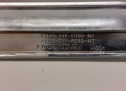 HONDA 71125-T1V-E010-M1 71125T1VE010M1 71125-T1V-R010-M1 71125T1VR010M1 HN001-8Y00 Bonnet / grille, other HONDA CR-V IV (RM) (2012-2016) — thumbnail 5
