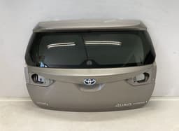 TOYOTA 6700502290 Bootlid / tailgate TOYOTA AURIS (E18) 2012-2018 — thumbnail 1
