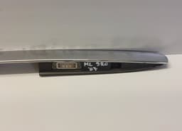 MERCEDES-BENZ A1647400893 Bootlid / tailgate moulding MERCEDES-BENZ ML-CLASS (W164) (2005-2011) — thumbnail 4