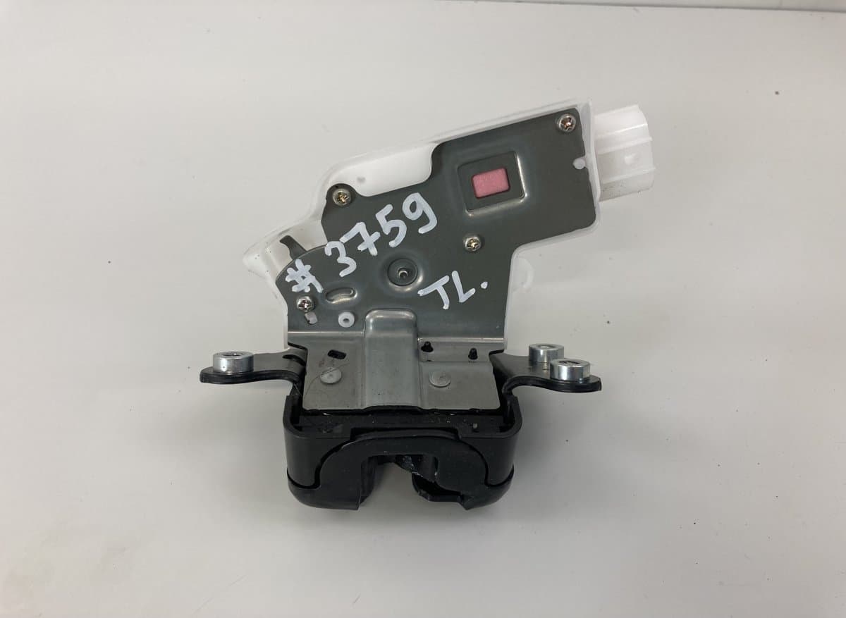 TOYOTA 6935012250 Bootlid / tailgate lock TOYOTA COROLLA XII (E210) (2018-)