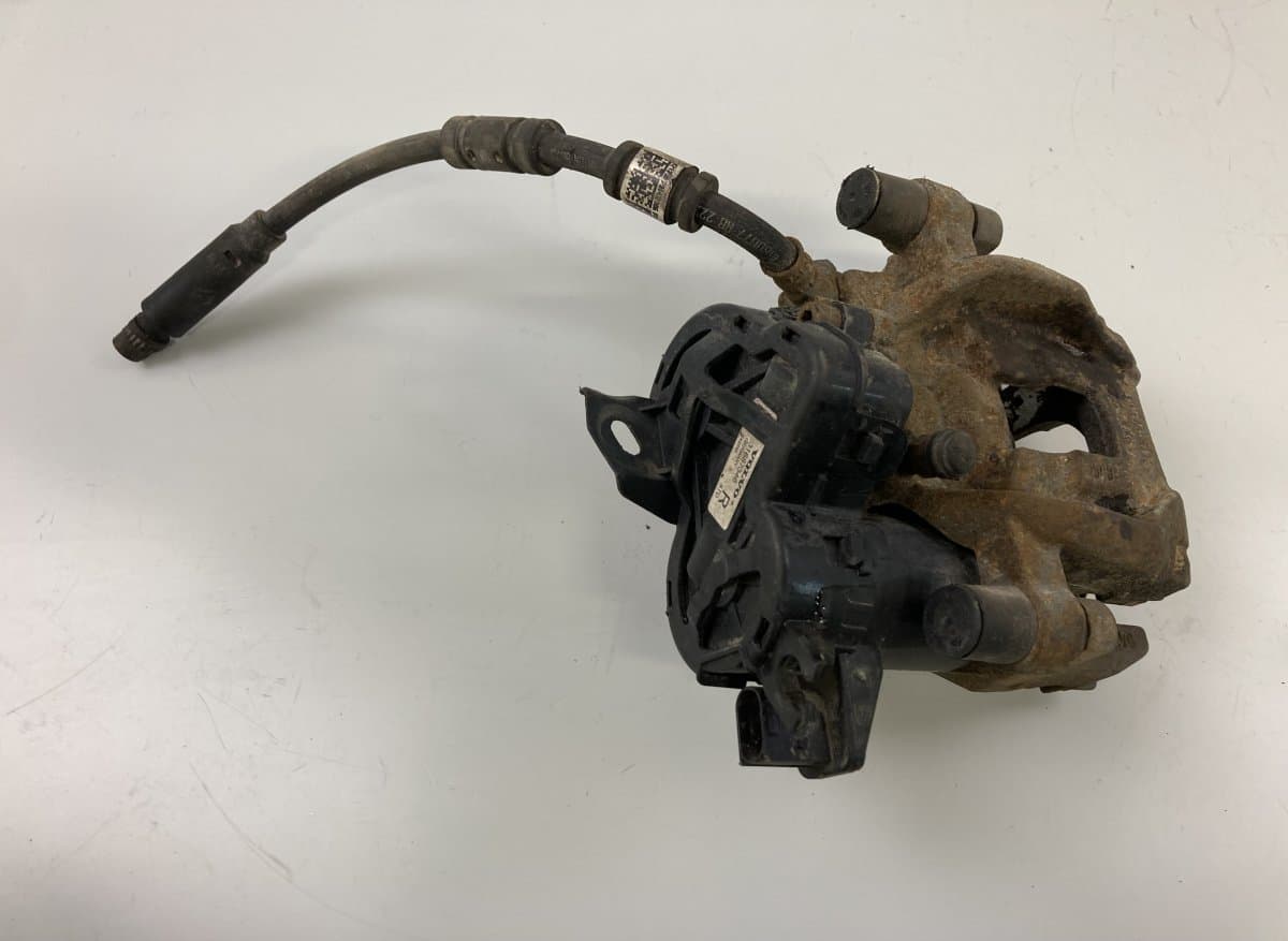VOLVO 31687506 31687346 Brake caliper rear right VOLVO S90 / V90 (2016-)