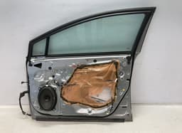 TOYOTA 6700105070 Door Front Right TOYOTA AVENSIS (T270) (2009-2018) — thumbnail 2