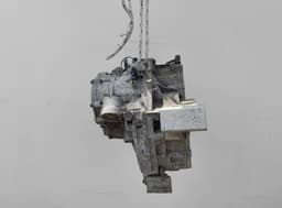 VOLVO 30713890 P30713890 Gearbox VOLVO V70 II / XC70 I (P80) (2000-2007) — thumbnail 4