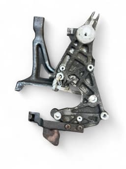 VW 059130147 059130147H Fuel delivery pump Bracket / housing VW PHAETON (3D) (2002-2016) — thumbnail 4