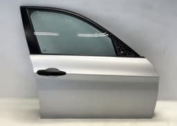 BMW 41007203644 Door Front Right BMW 3 (E90, E91, E92, E93) (2005-2011) — thumbnail 1
