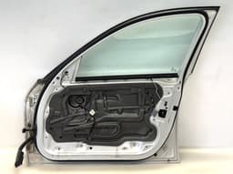 BMW 41007203644 Door Front Right BMW 3 (E90, E91, E92, E93) (2005-2011) — thumbnail 2
