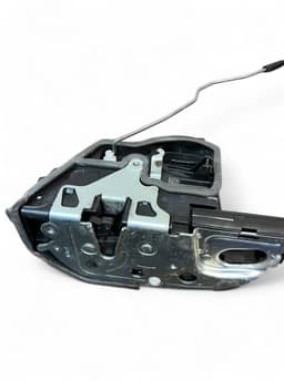 BMW 7185689 51215A36E17 5A36E17 Door Lock Front Left BMW 7 (F01, F02) (2008-2016) — thumbnail 6