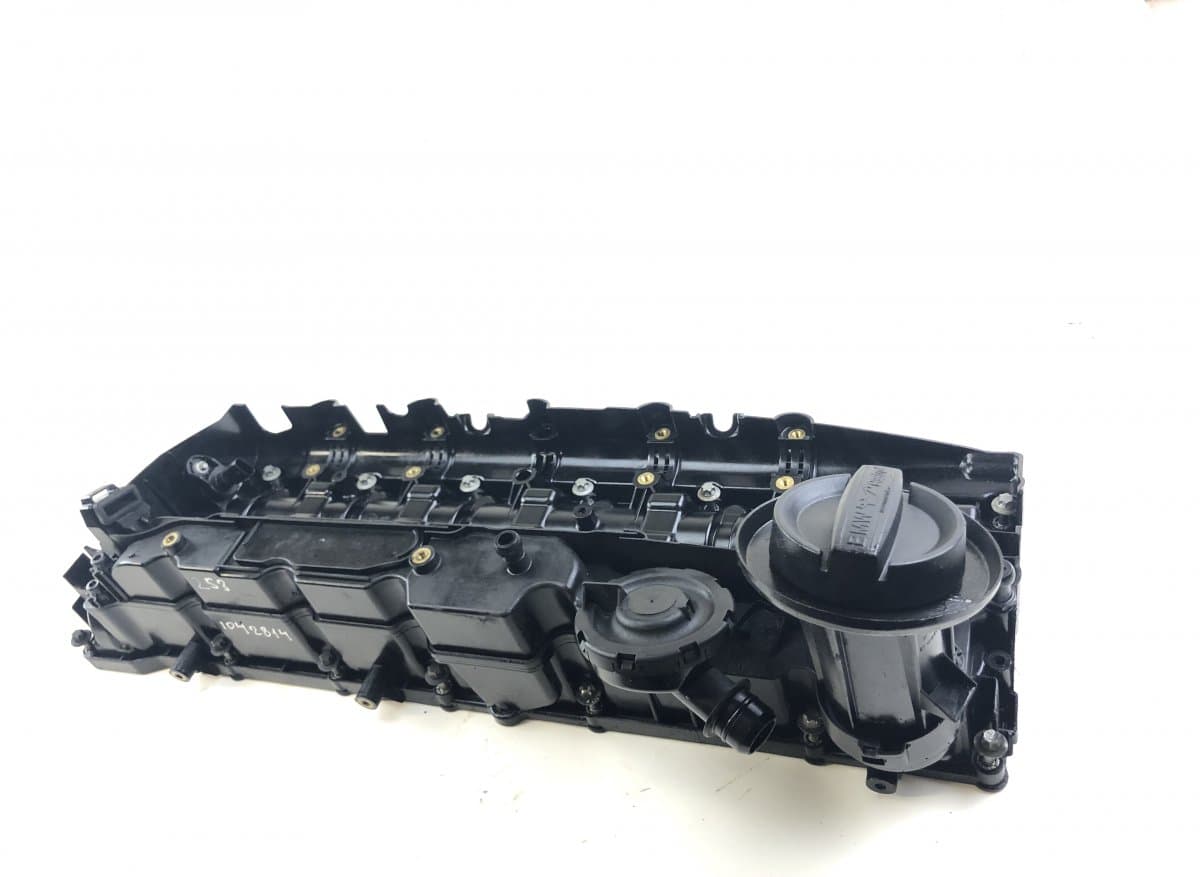 BMW 11127823181 Cylinder head valve cover BMW X5 (E70) (2007-2013)