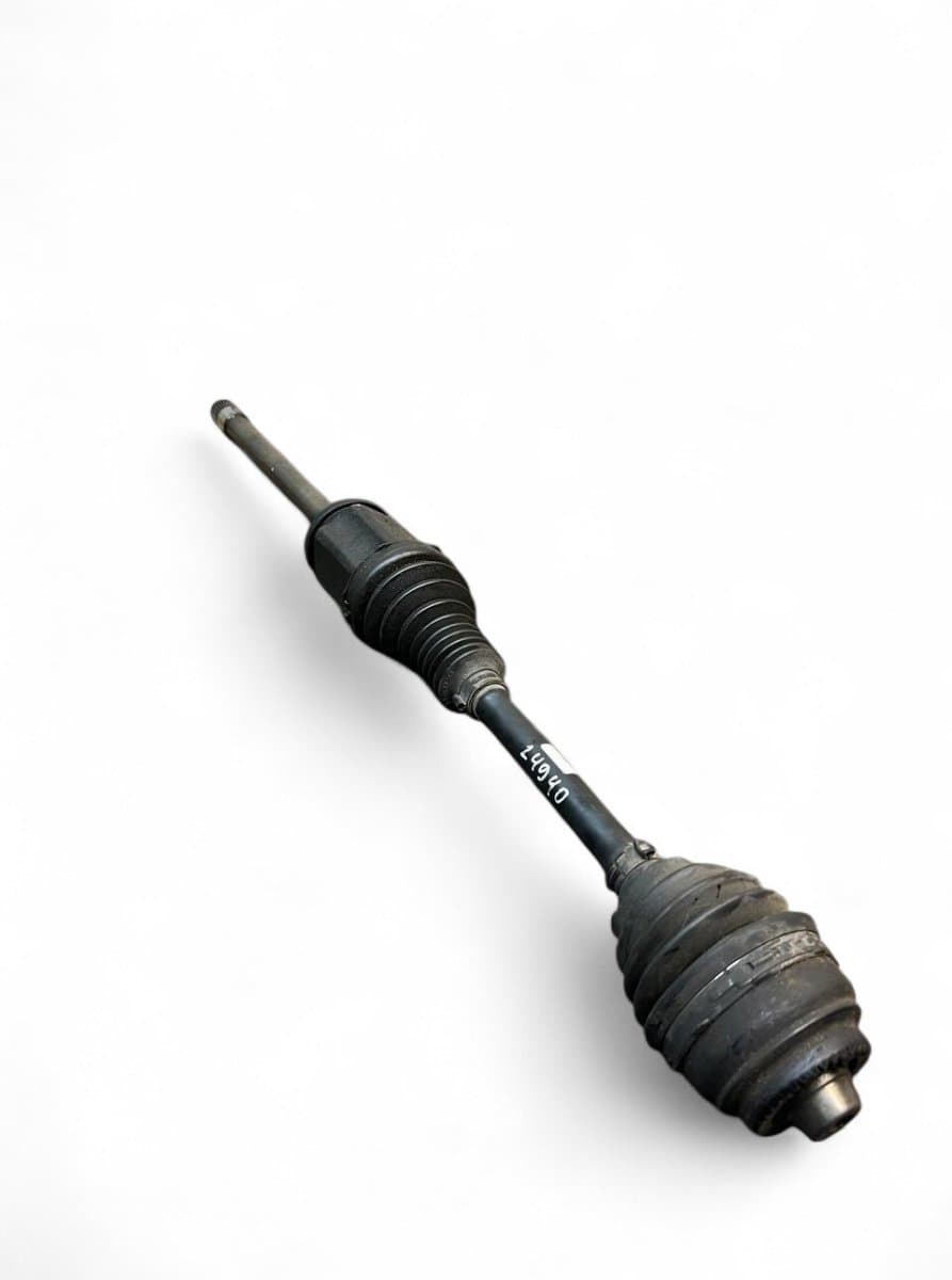 BMW 31607618678 7618678 Drive Shaft Front Right BMW 7 (F01, F02) (2008-2016)