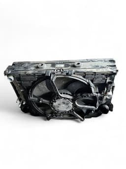 BMW 8509167 17118509175 8509175 17517805629 7805629 17117570100 7570100 17117639071 7639071 17117804617 7804617 Radiator set BMW 5 (F10, F11) (2010-2017) — thumbnail 5