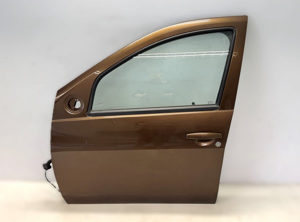 801015127R Door Front Left DACIA DUSTER I (2010-2017)