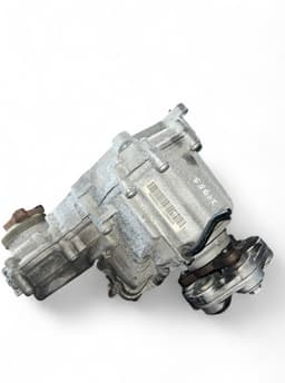 BMW 7639262 27108643149 8643149 27105A371F2 5A371F2 27105A4A094 5A4A094 27107649725 7649725 Transfer Box BMW 5 (F10, F11) (2010-2017) — thumbnail 1