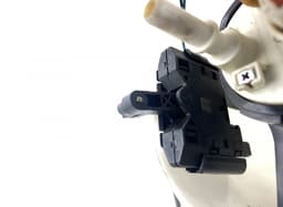 MERCEDES-BENZ A2184700494 Fuel delivery pump MERCEDES-BENZ E-CLASS (W212) (2009-2016) — thumbnail 3