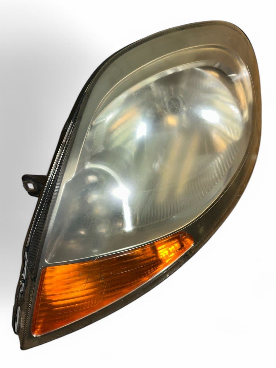 RENAULT 8200701352 89313950 93859827 7700311371 Headlight left RENAULT TRAFIC II (2001-2015)