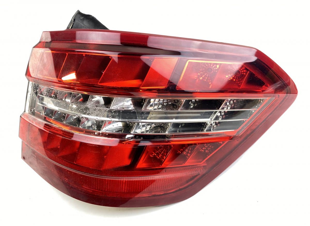 MERCEDES-BENZ A2128204064 Tail light, right MERCEDES-BENZ E-CLASS (W212) (2009-2016)