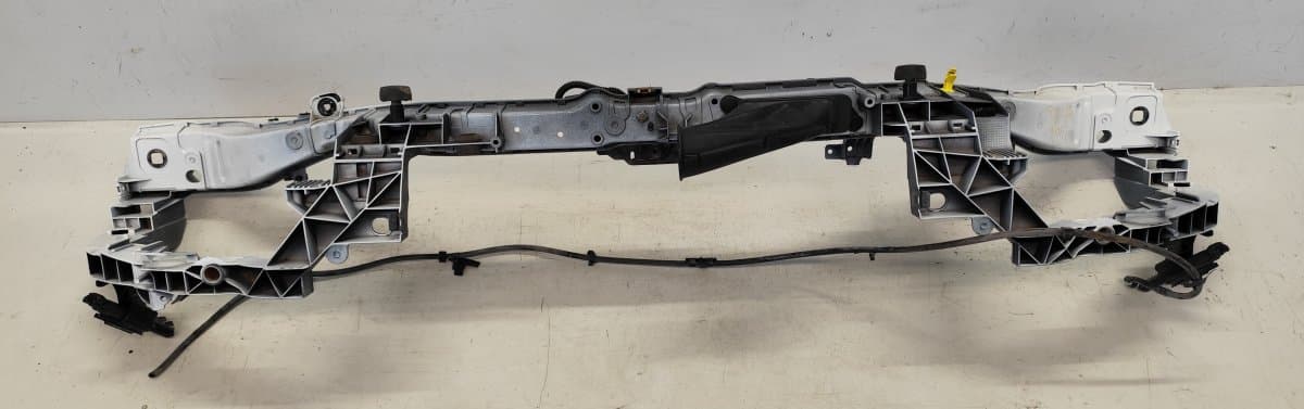 FORD F1EB8B041A Front panel FORD FOCUS III (2010-2018)