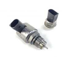 MERCEDES-BENZ 28389851 9307Z522A Fuel pressure regulator set MERCEDES-BENZ SPRINTER (907, 910) (2018-) — thumbnail 1