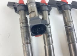 MERCEDES-BENZ 0445116025 0445116026 0986435404 Fuel injector set MERCEDES-BENZ E-CLASS (W212) (2009-2016) — thumbnail 2