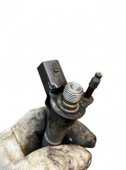 BMW 0445117030 3251120209 120209 13537823461 7823461 Fuel Injector BMW 5 (F10, F11) (2010-2017) — thumbnail 4